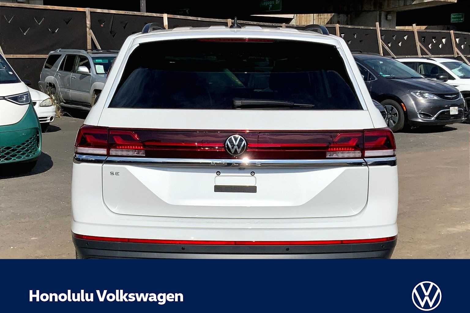 Thumbnail: 2026 Volkswagen Atlas - 5