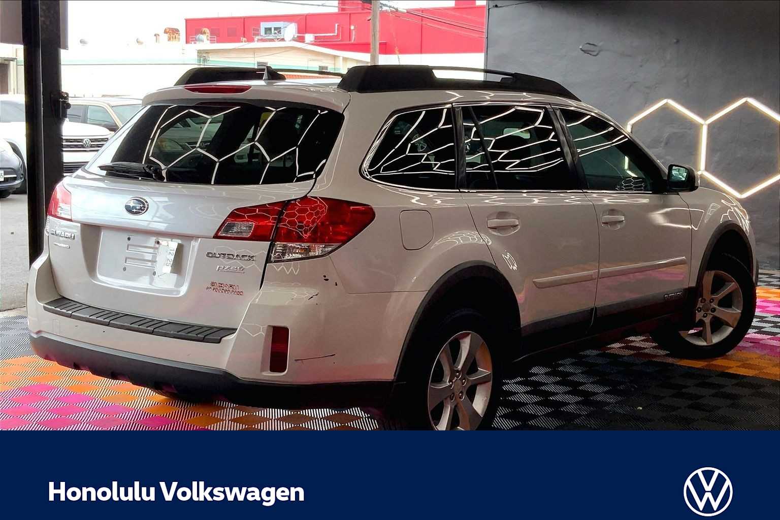 Thumbnail: 2014 Subaru Outback - 21