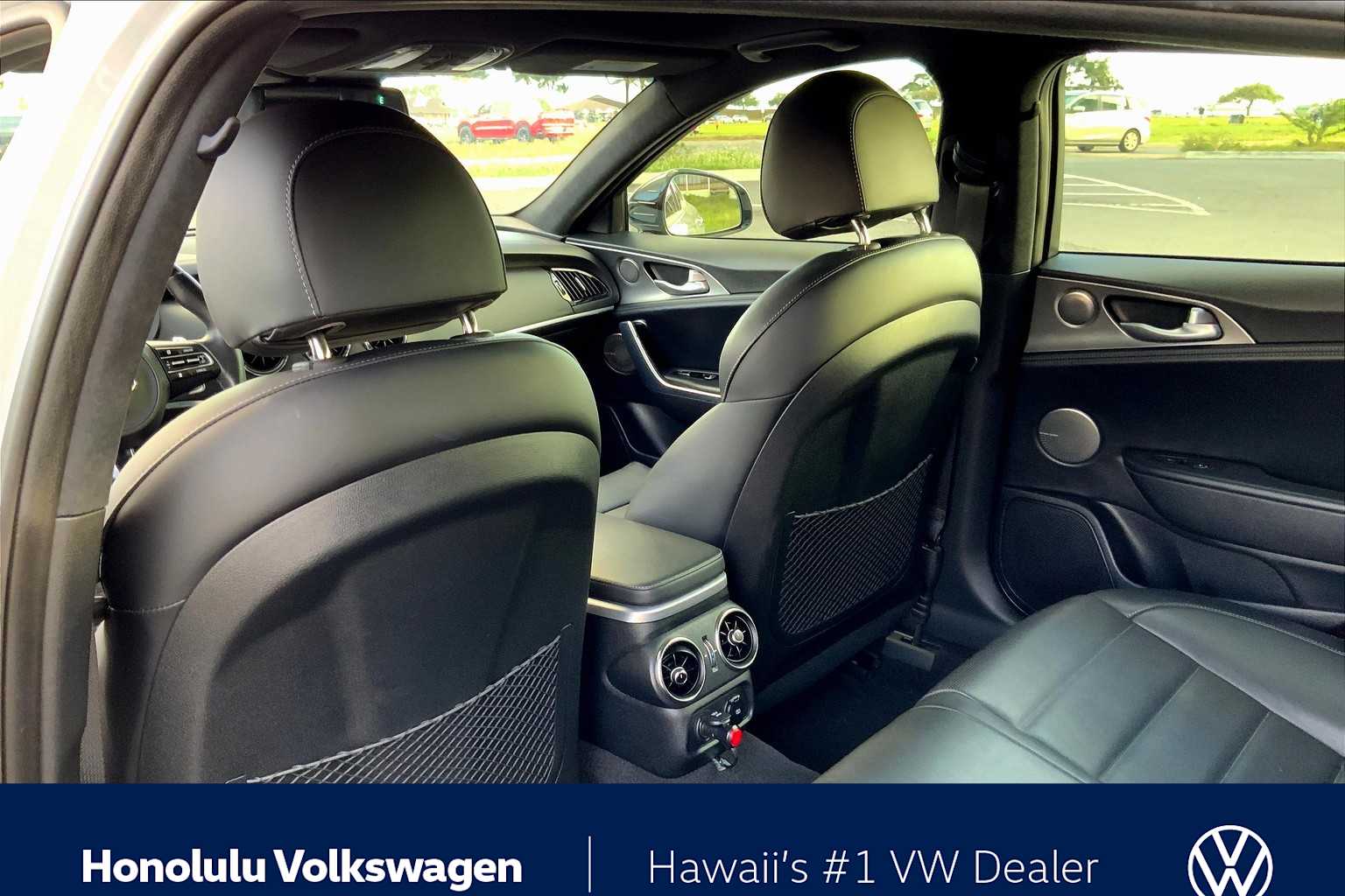 Thumbnail: 2019 Kia Stinger - 11