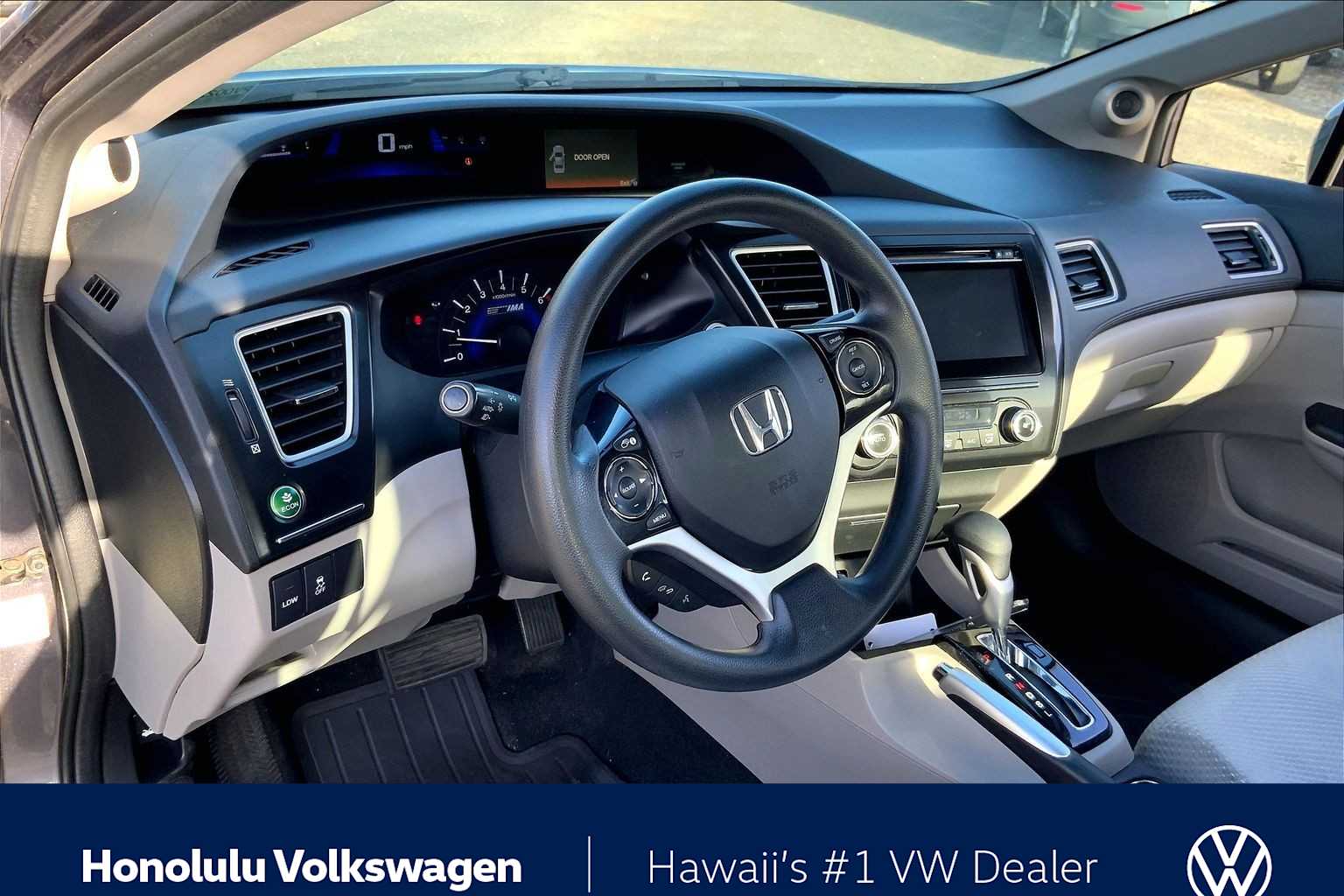 Used 2015 Honda Civic Hybrid with VIN 19XFB4F22FE002272 for sale in Honolulu, HI