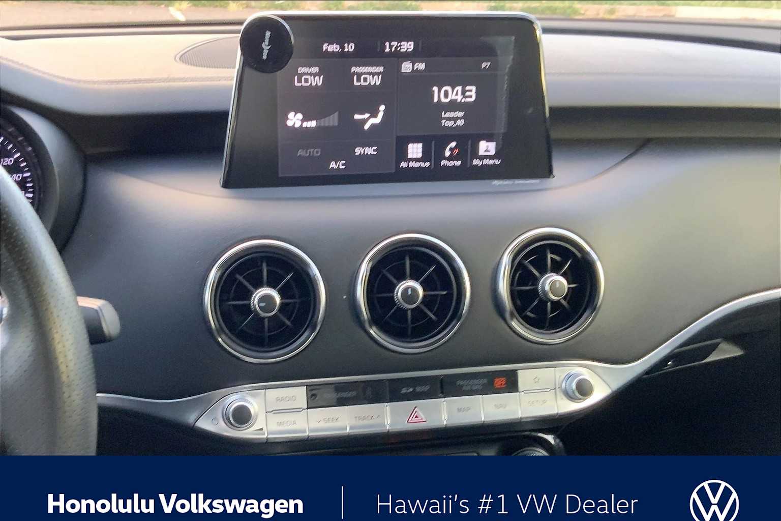 Thumbnail: 2019 Kia Stinger - 14