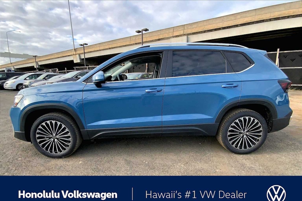 New 2026 Volkswagen Taos 1.5T SE SUV