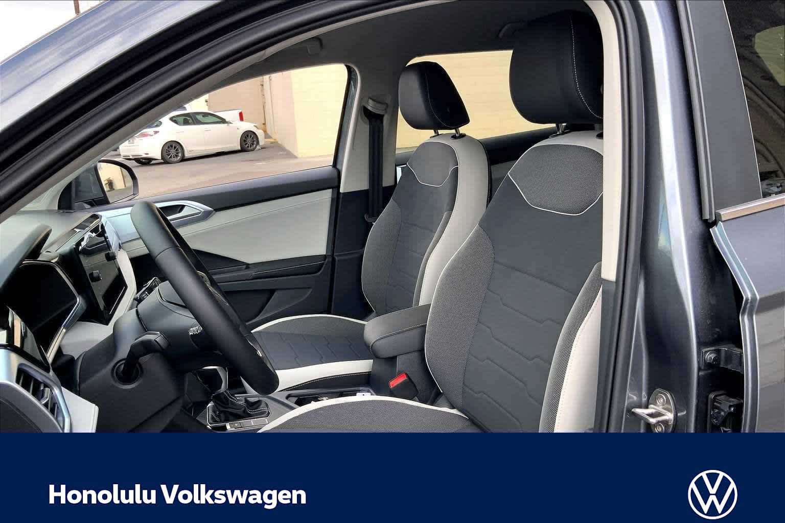Thumbnail: 2026 Volkswagen Taos - 11