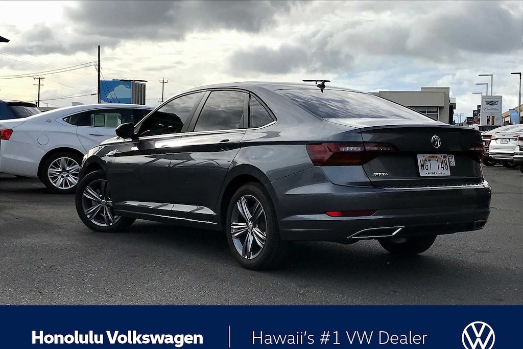 2019 Volkswagen Jetta 1.4T R-Line photo 2