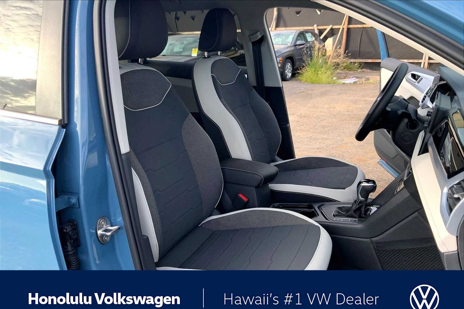 Thumbnail: 2026 Volkswagen Taos - 14