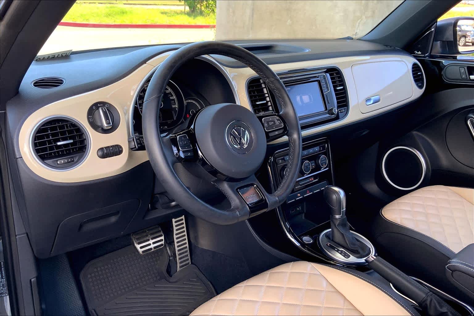 Used 2019 Volkswagen Beetle S with VIN 3VWFD7AT5KM715112 for sale in Honolulu, HI