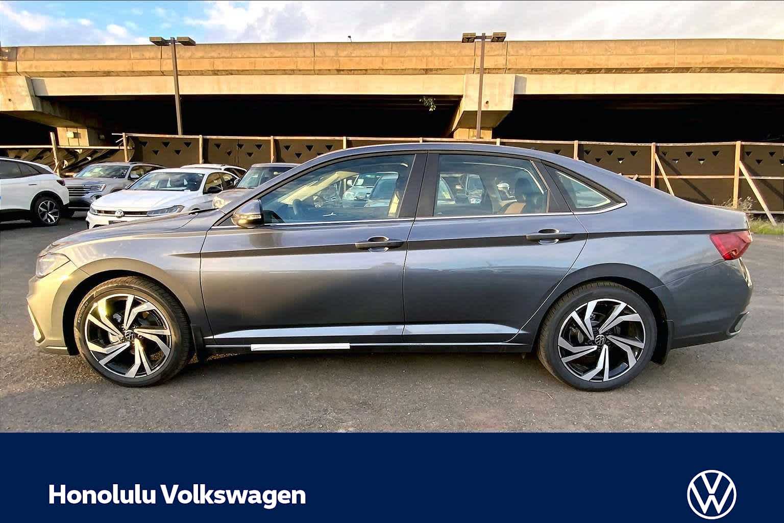 Thumbnail: 2026 Volkswagen Jetta - 3