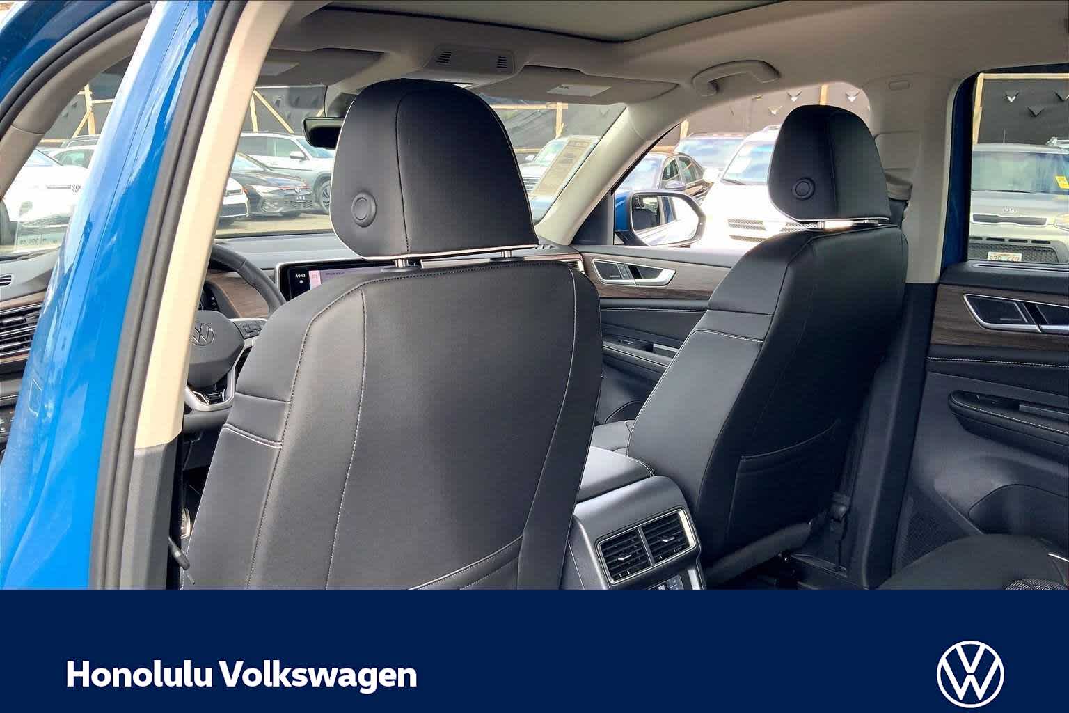 Thumbnail: 2026 Volkswagen Atlas - 12