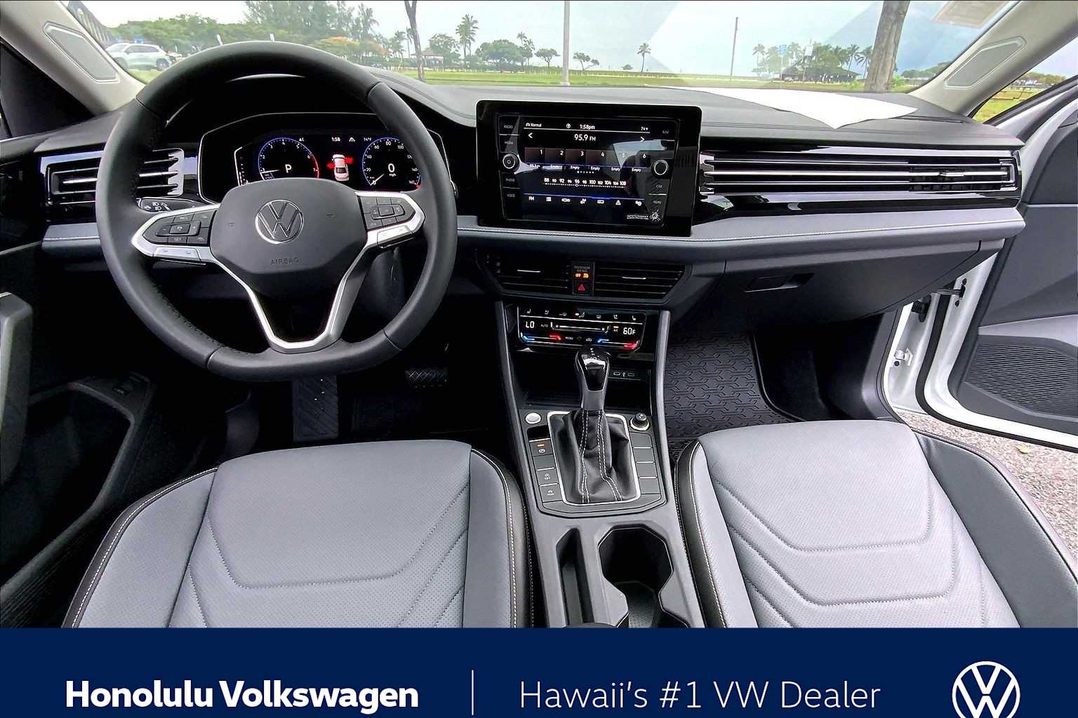 Thumbnail: 2026 Volkswagen Jetta - 10