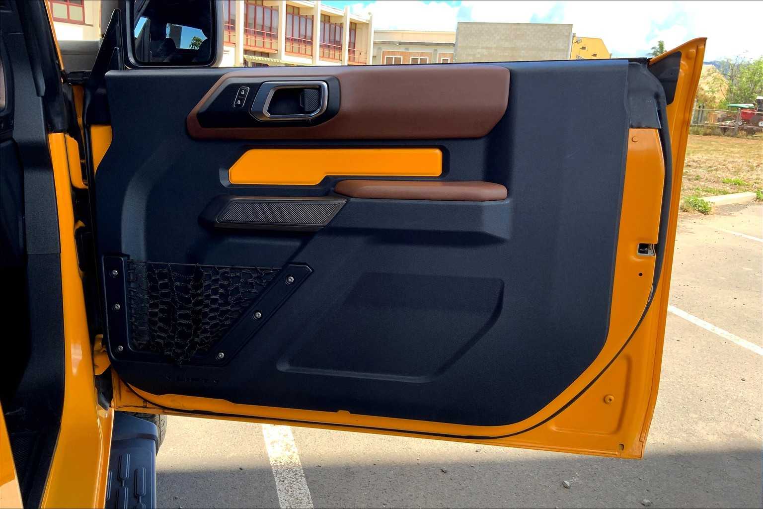 Thumbnail: 2021 Ford Bronco - 26