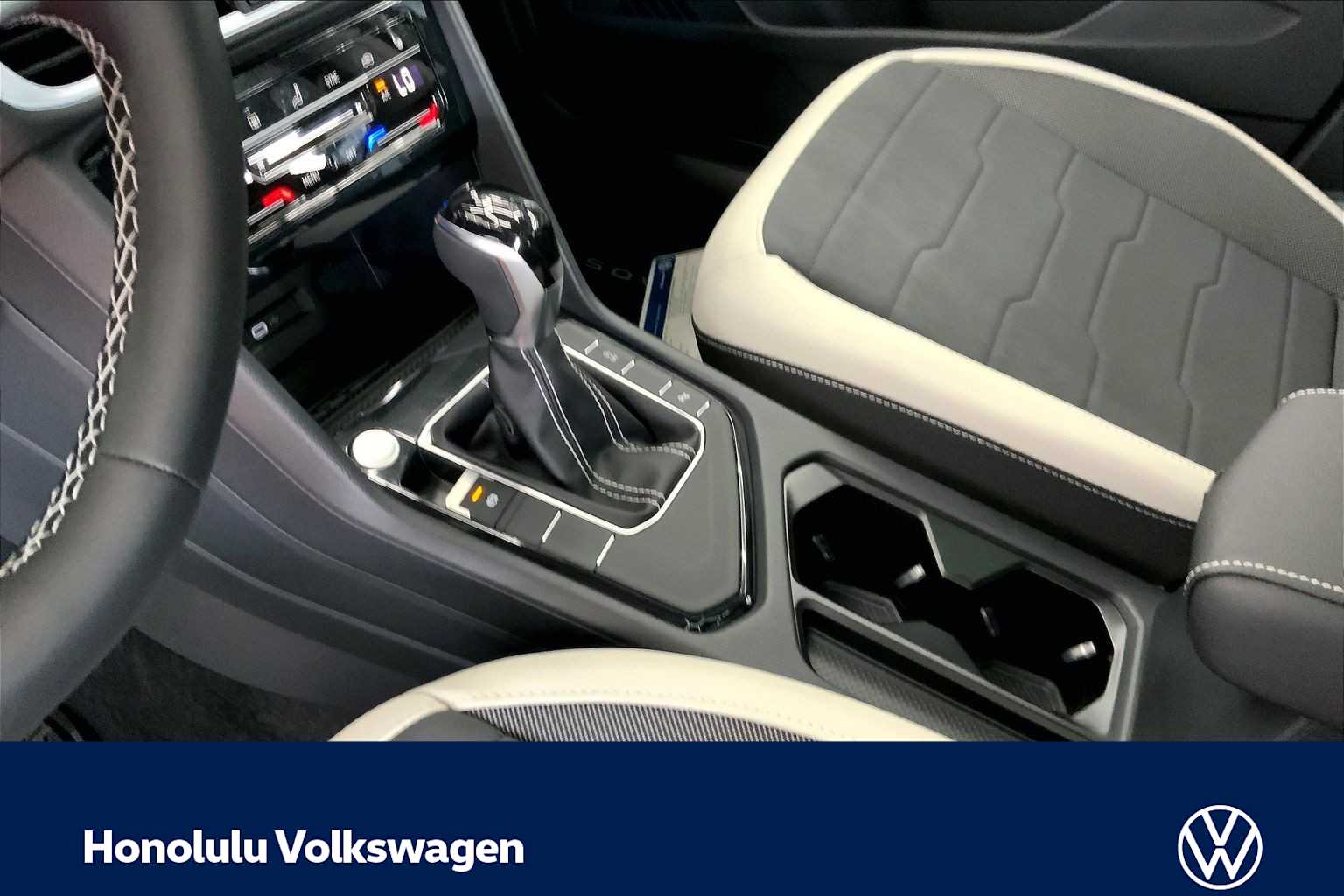 Thumbnail: 2026 Volkswagen Taos - 17