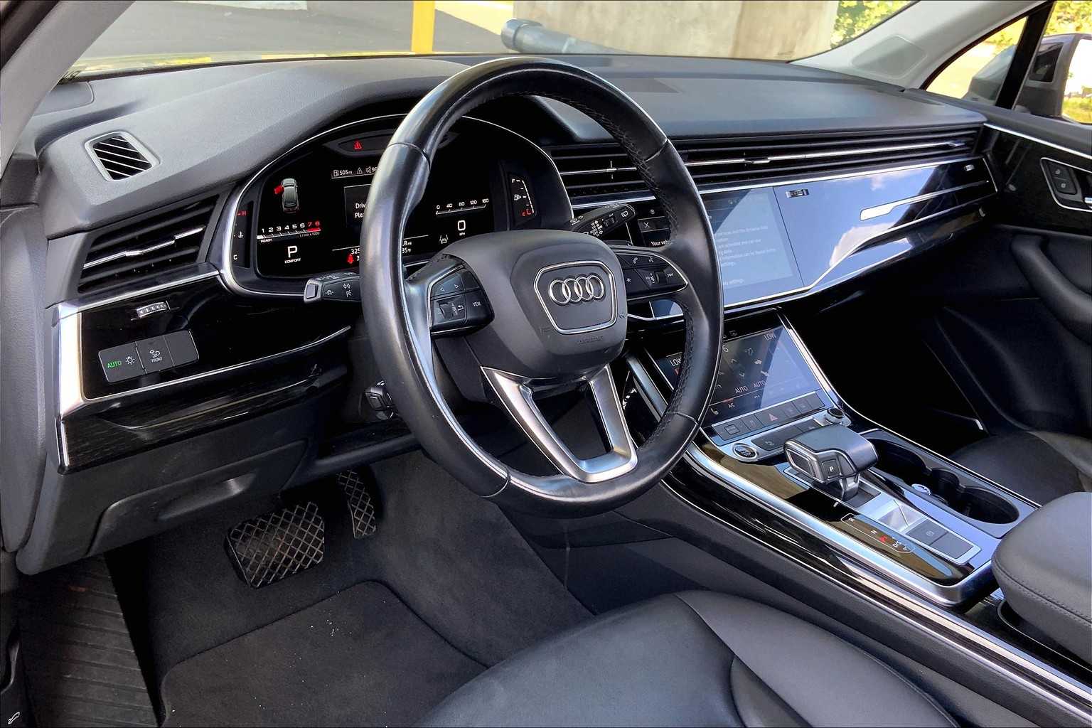 Used 2022 Audi Q7 Premium Plus with VIN WA1LXBF70ND009915 for sale in Honolulu, HI