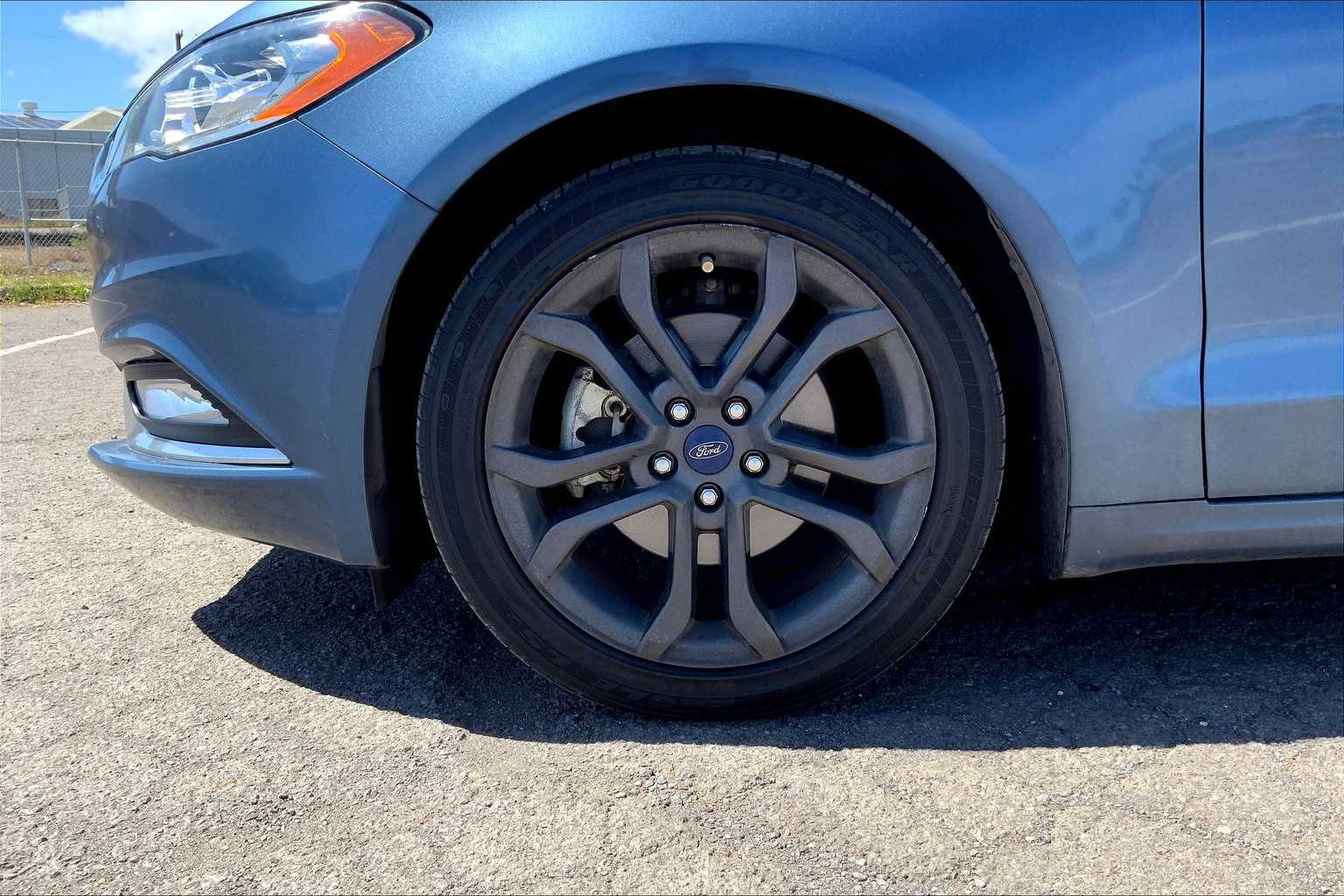 Thumbnail: 2018 Ford Fusion - 8