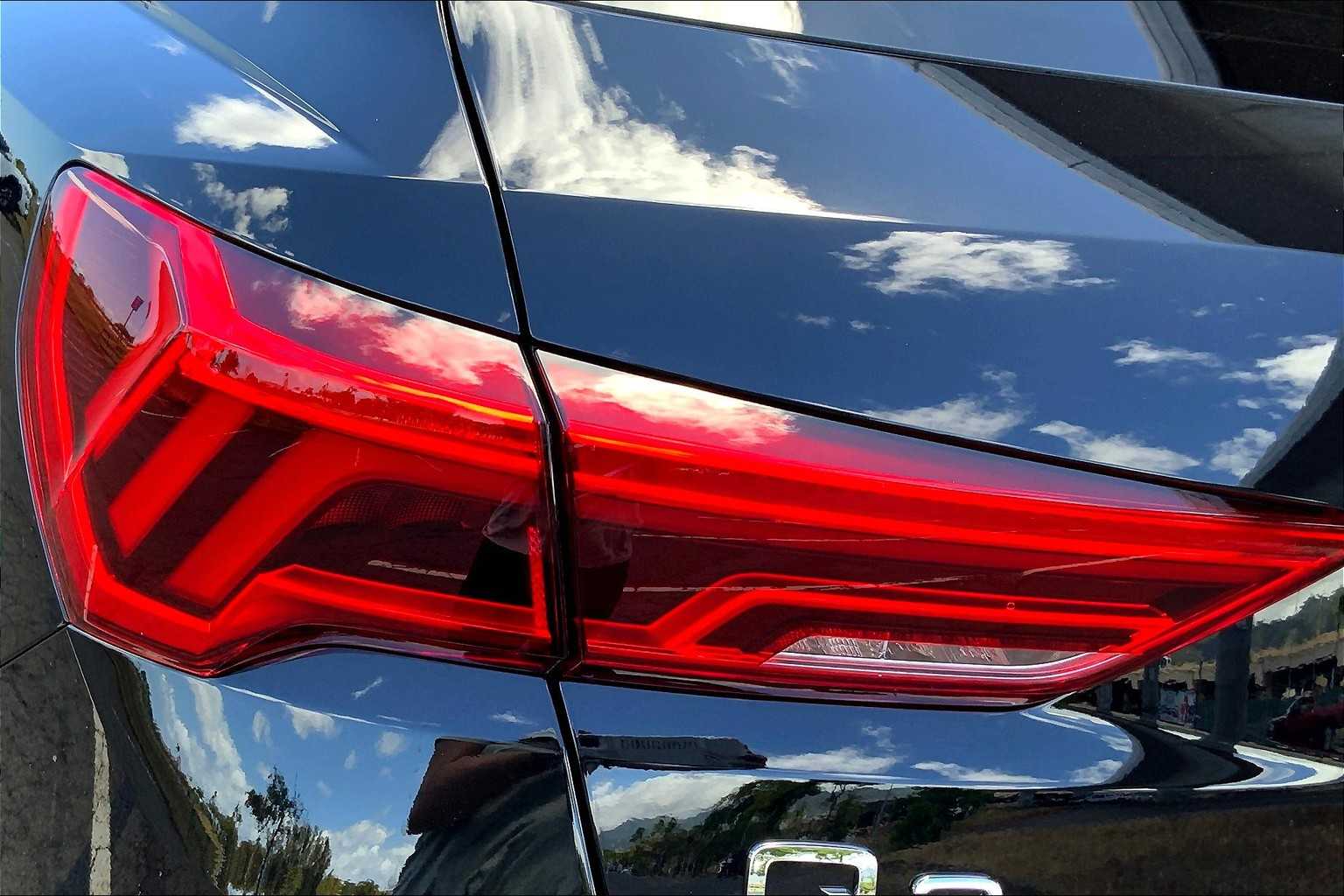 Thumbnail: 2024 Audi Q3 - 32