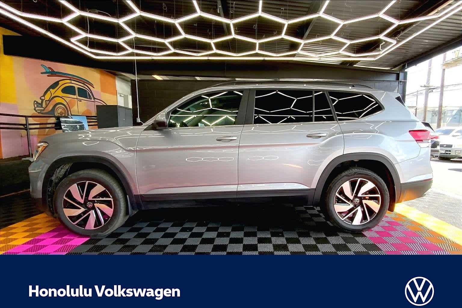 Thumbnail: 2026 Volkswagen Atlas - 3