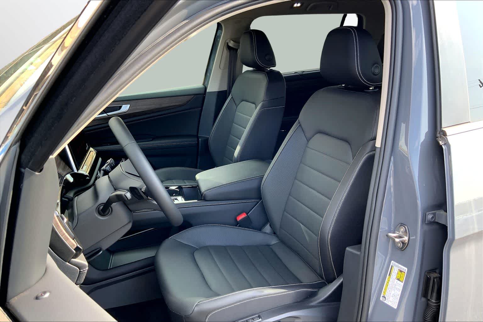 2026 Volkswagen Atlas SEL - Photo 11