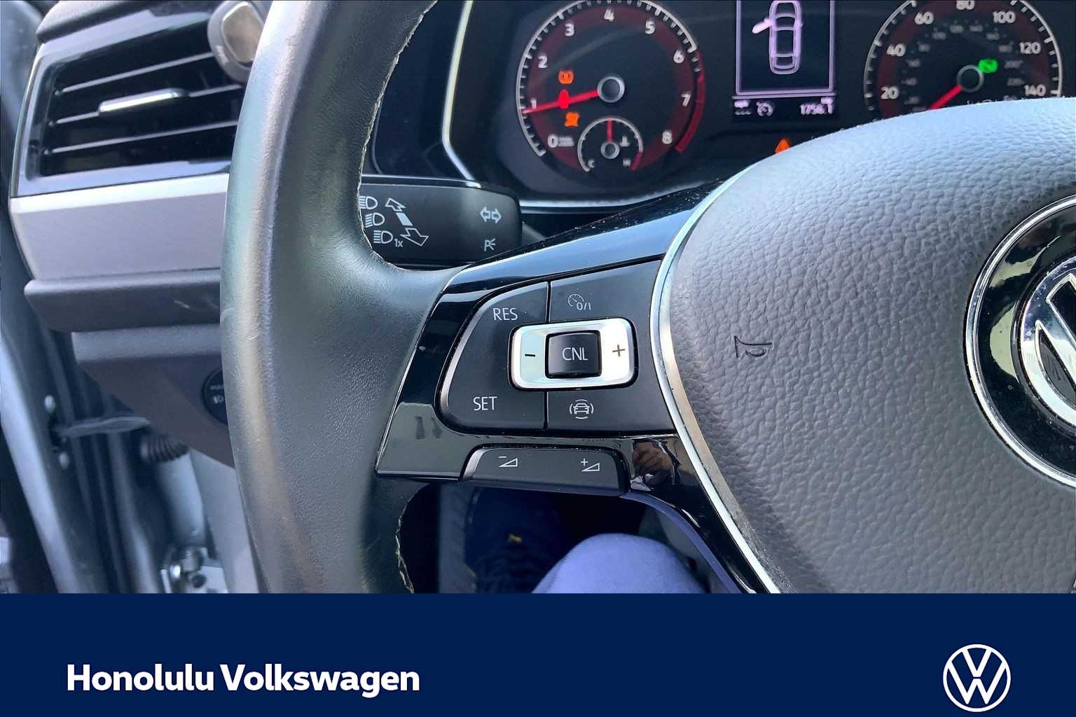 Thumbnail: 2021 Volkswagen Jetta - 23