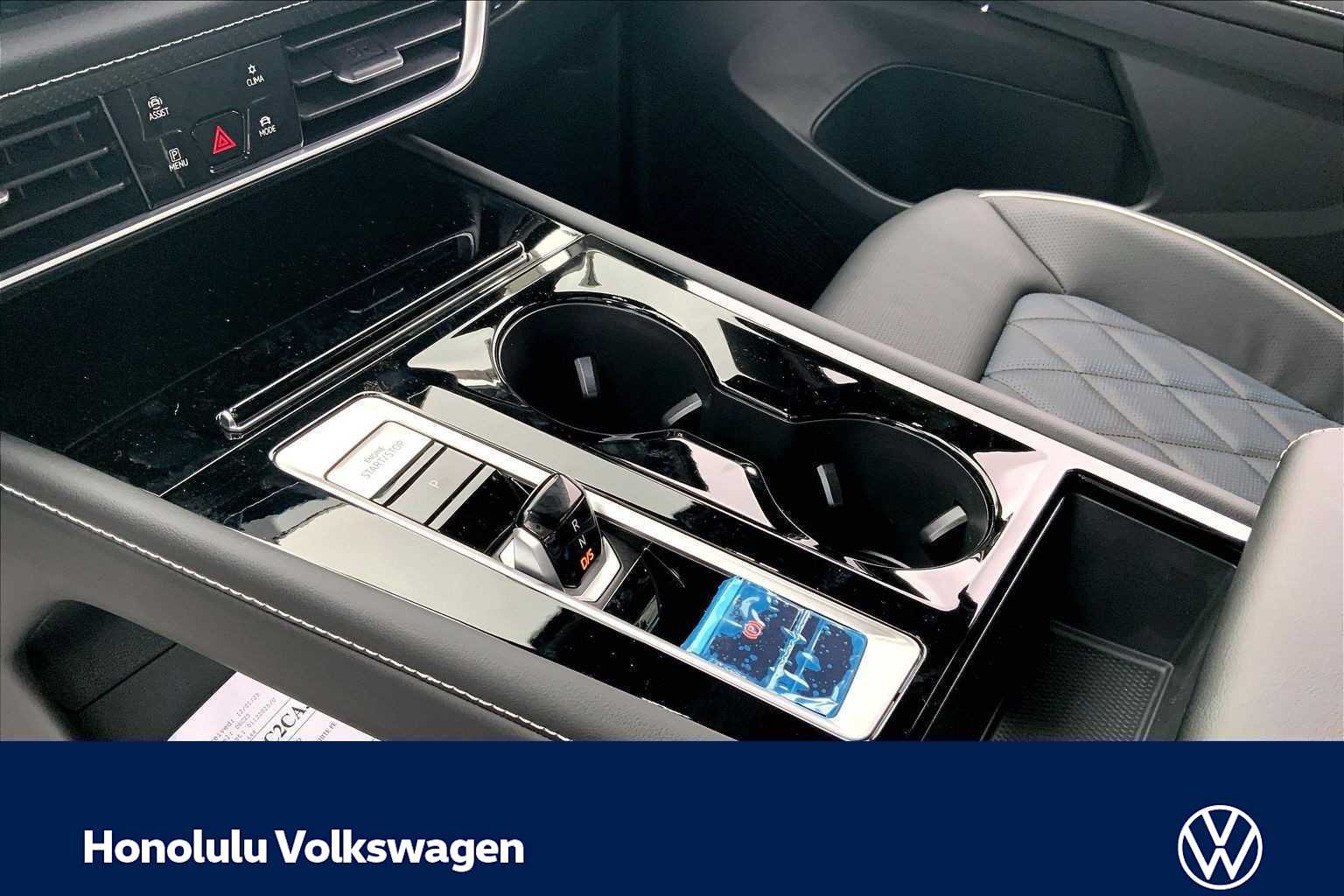 Thumbnail: 2026 Volkswagen Atlas - 17