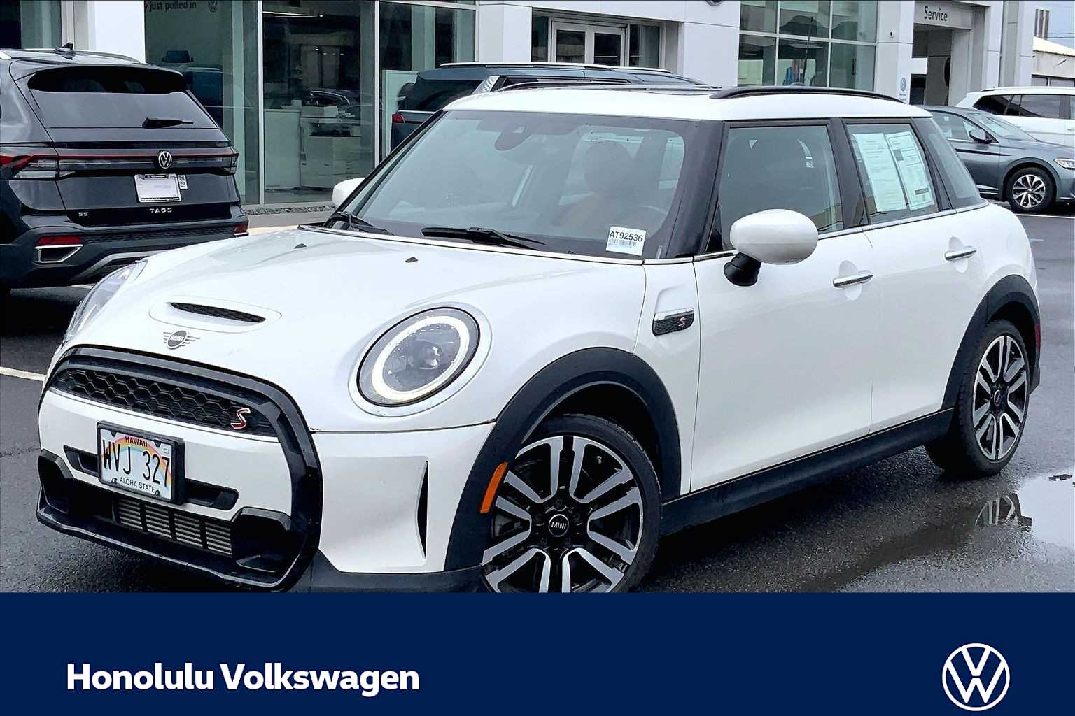 Thumbnail: 2023 MINI Cooper Hardtop - 1