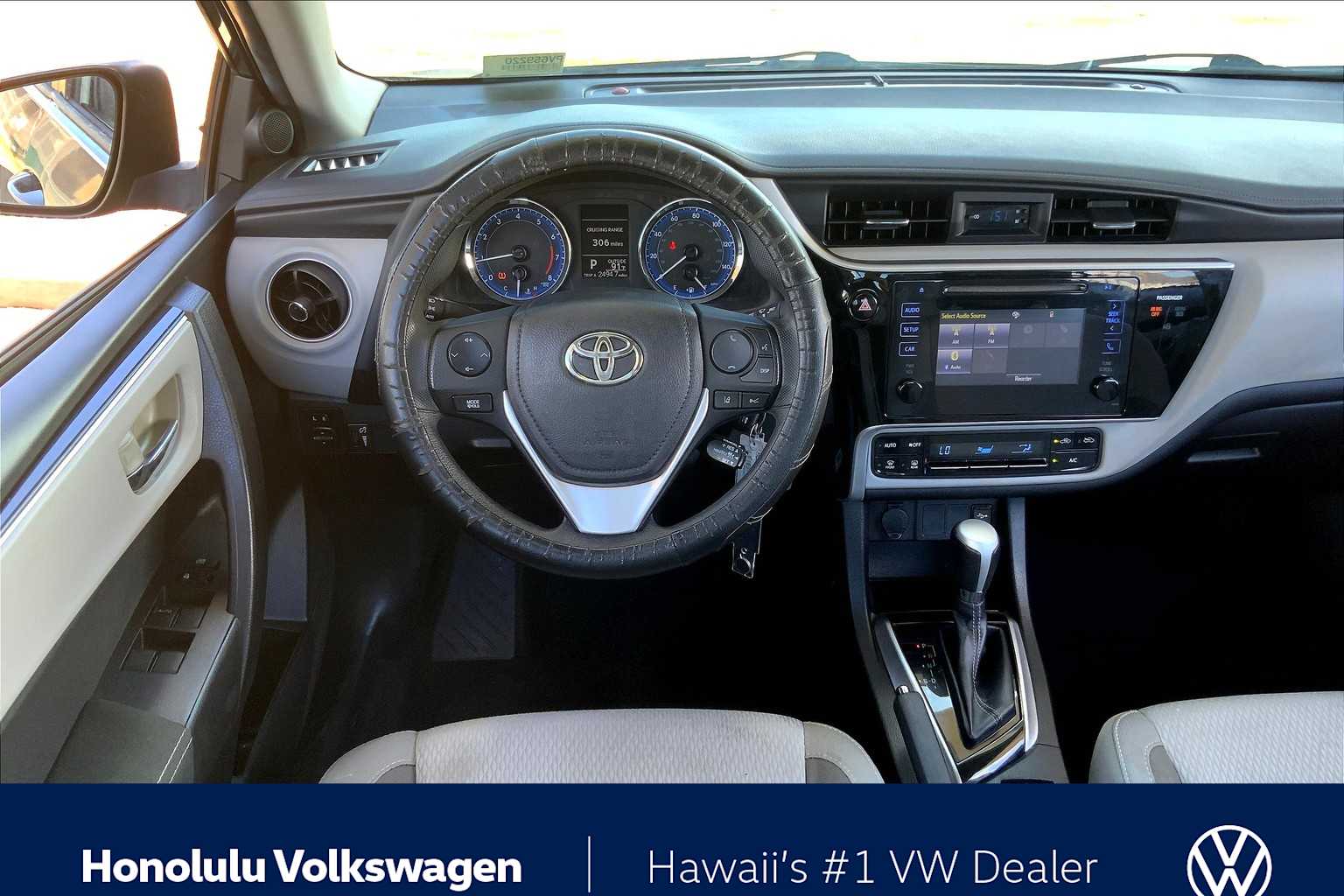 Thumbnail: 2017 Toyota Corolla - 12