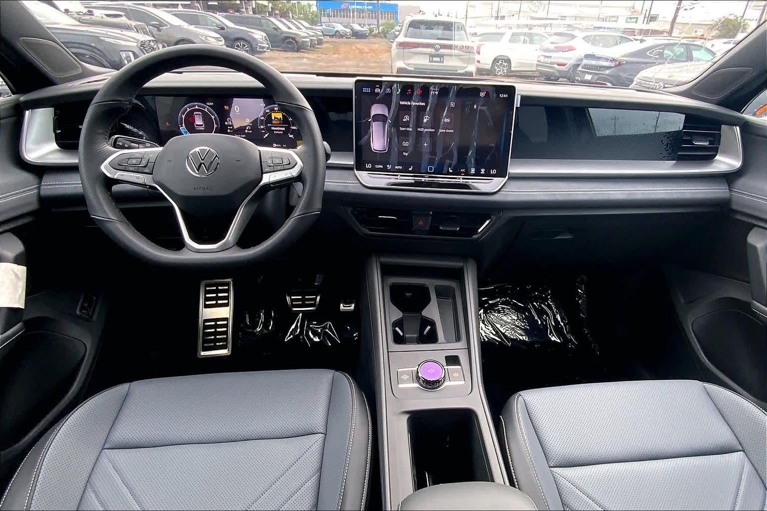 Thumbnail: 2026 Volkswagen Tiguan - 10