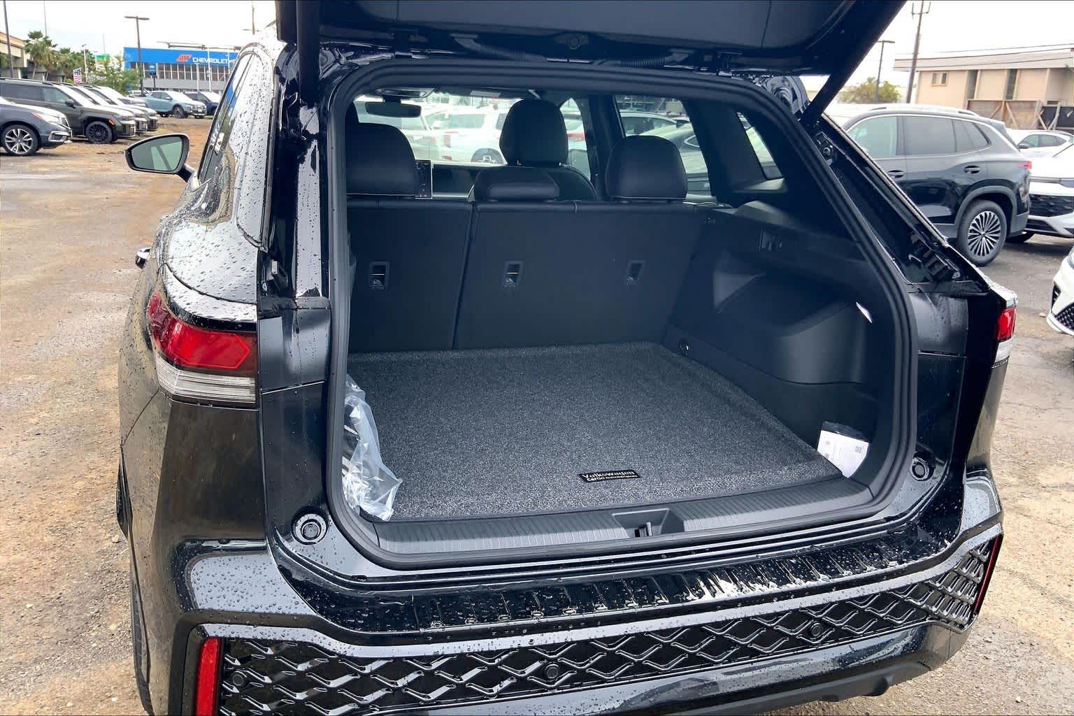 Thumbnail: 2026 Volkswagen Tiguan - 19