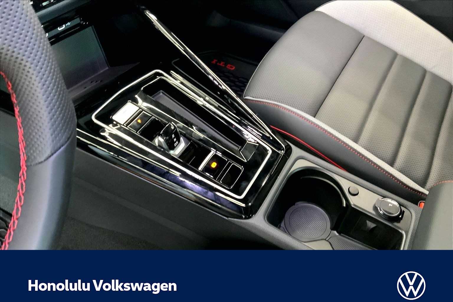 Thumbnail: 2026 Volkswagen Golf - 17