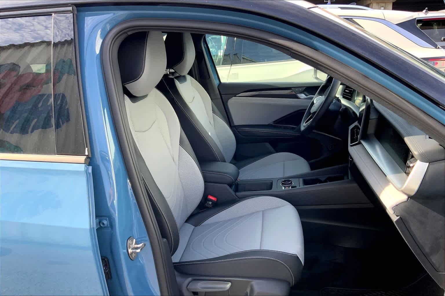 Thumbnail: 2026 Volkswagen Tiguan - 14