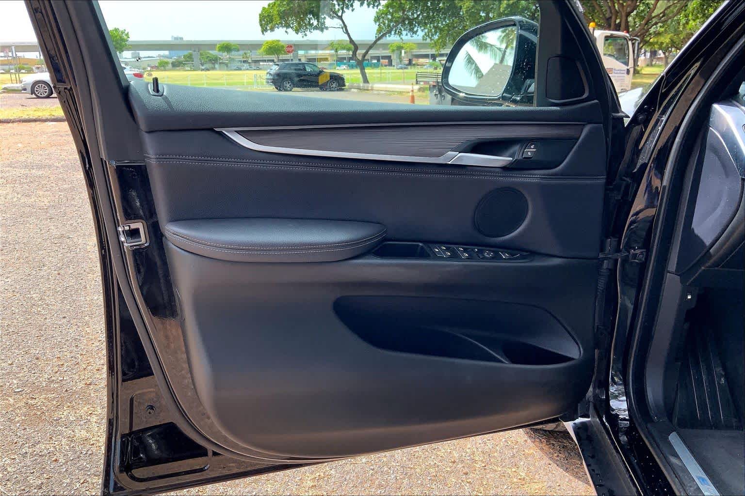 Thumbnail: 2018 BMW X5 - 27