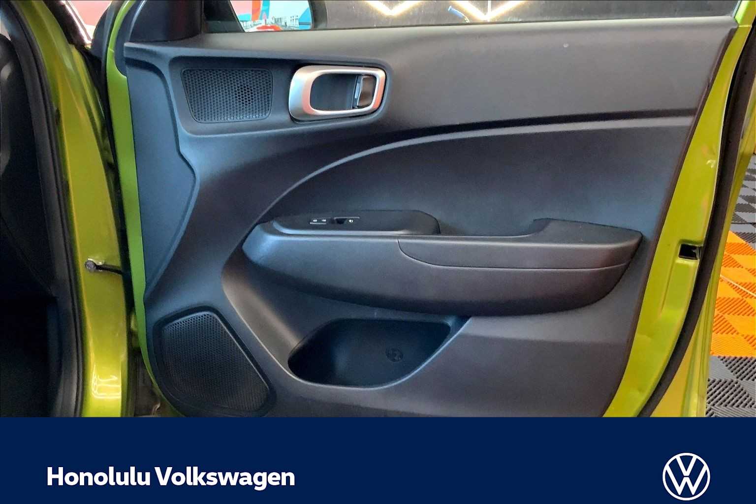 Thumbnail: 2022 Hyundai Venue - 27