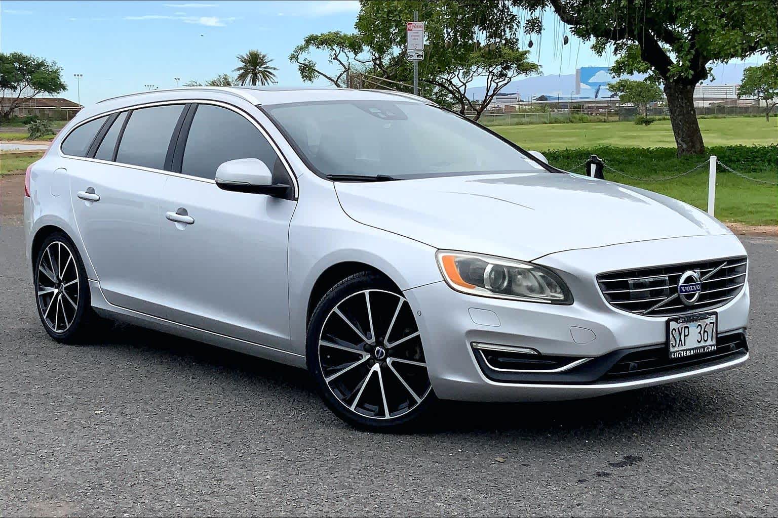 Thumbnail: 2016 Volvo V60 - 21