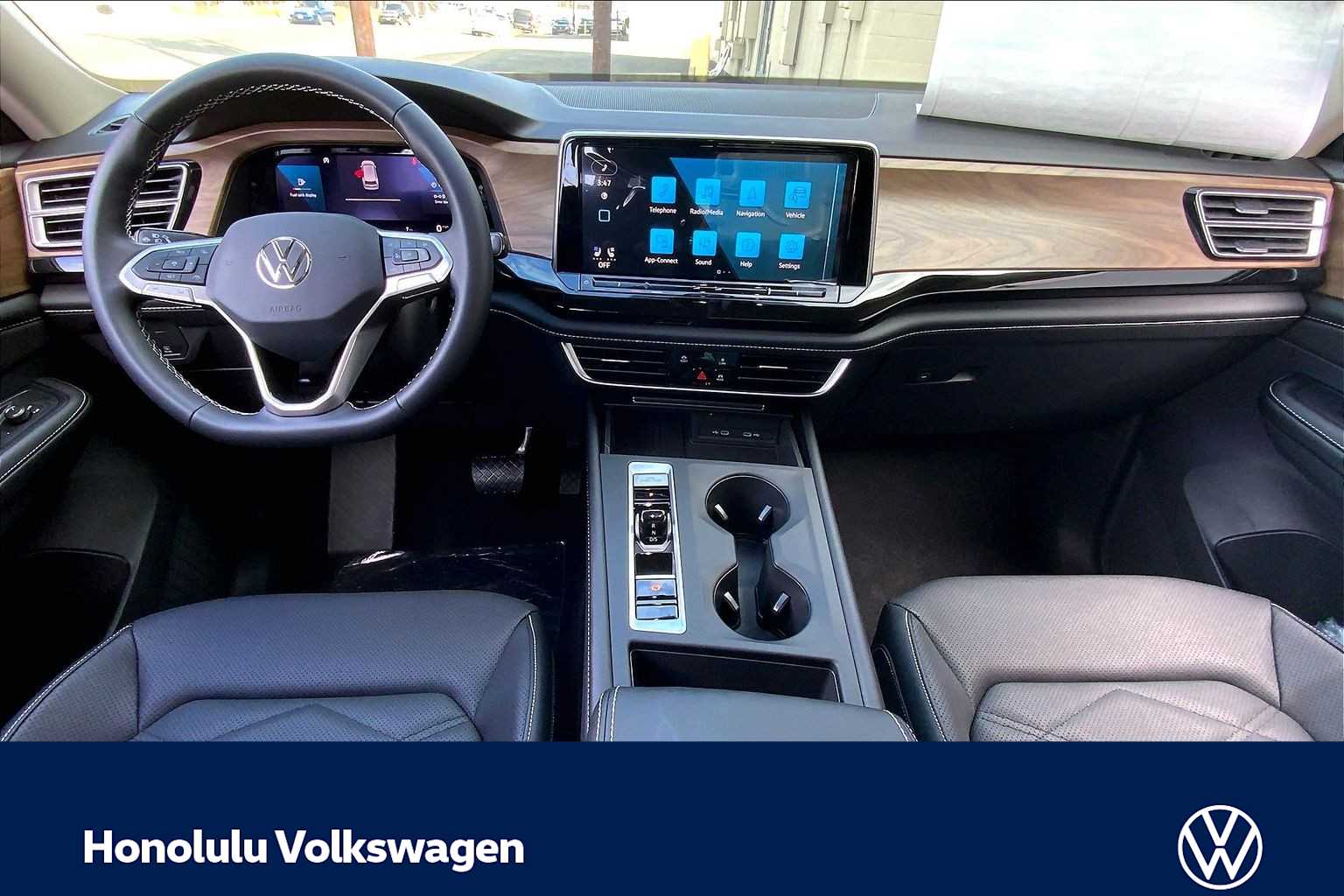 Thumbnail: 2026 Volkswagen Atlas - 10