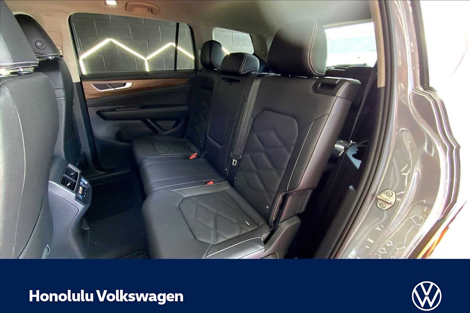 Thumbnail: 2026 Volkswagen Atlas - 13