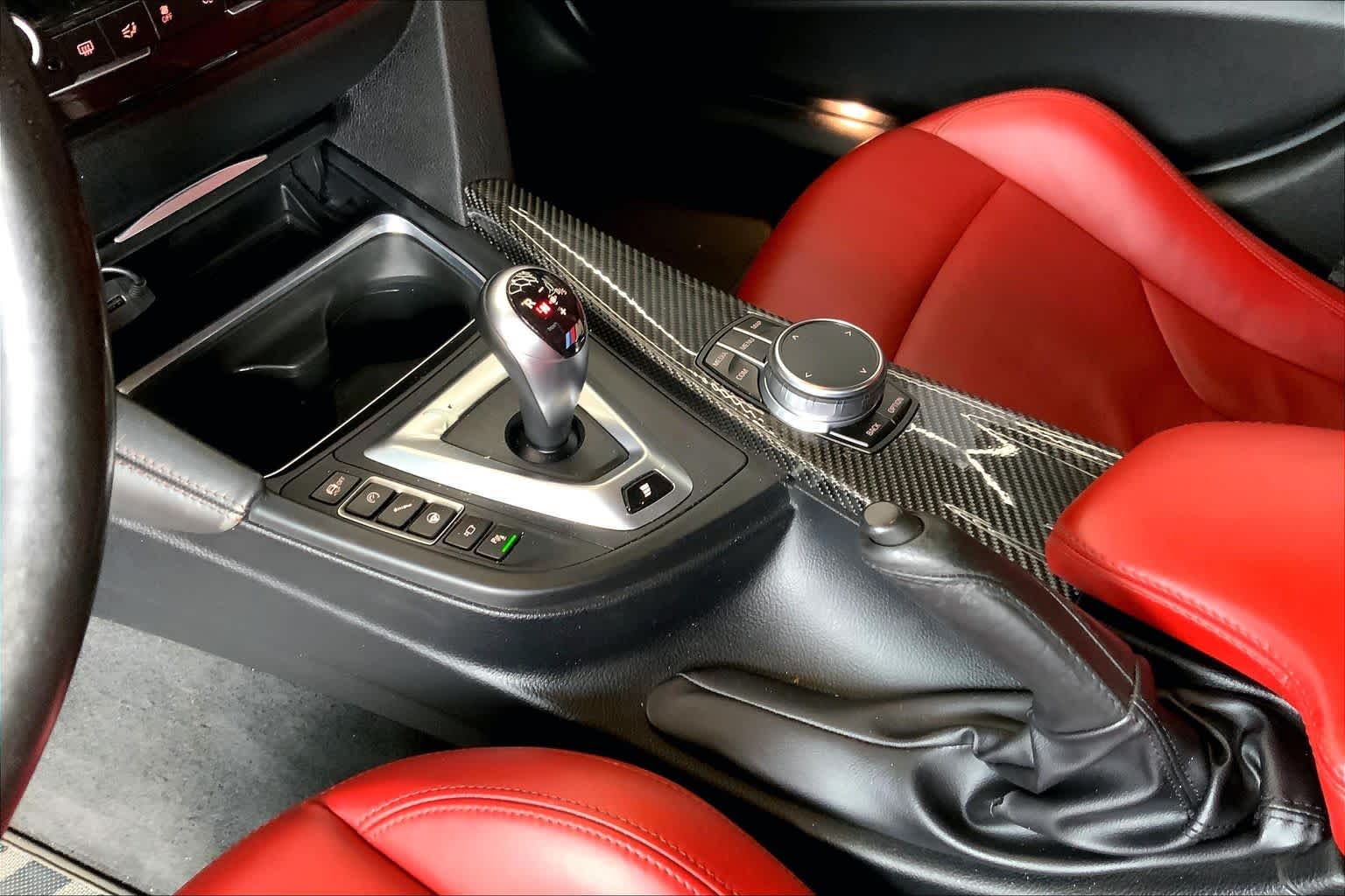 Thumbnail: 2018 BMW M3 - 16