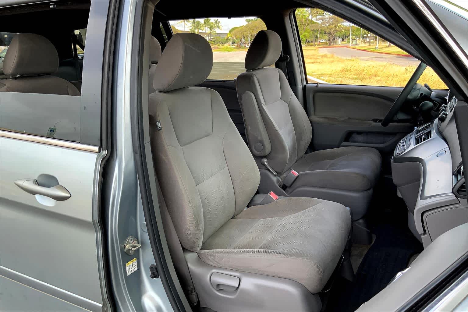 Thumbnail: 2010 Honda Odyssey - 12
