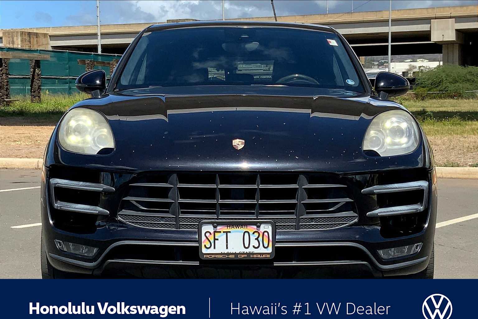 Thumbnail: 2015 Porsche Macan - 6