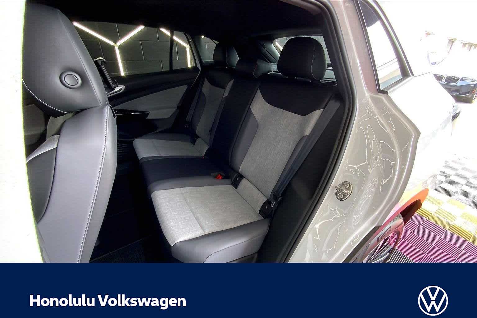 Thumbnail: 2026 Volkswagen ID.4 - 13