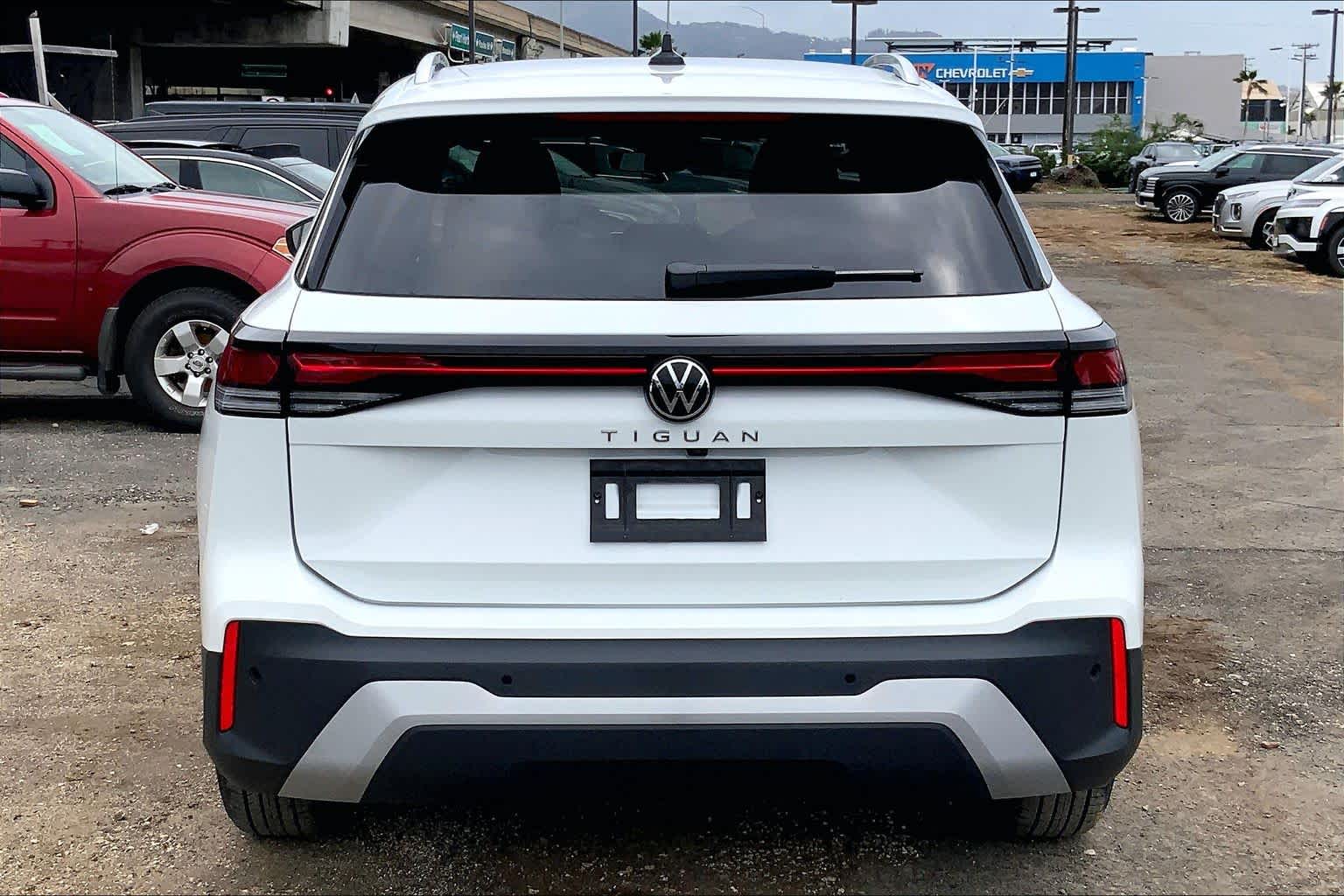 Thumbnail: 2026 Volkswagen Tiguan - 5