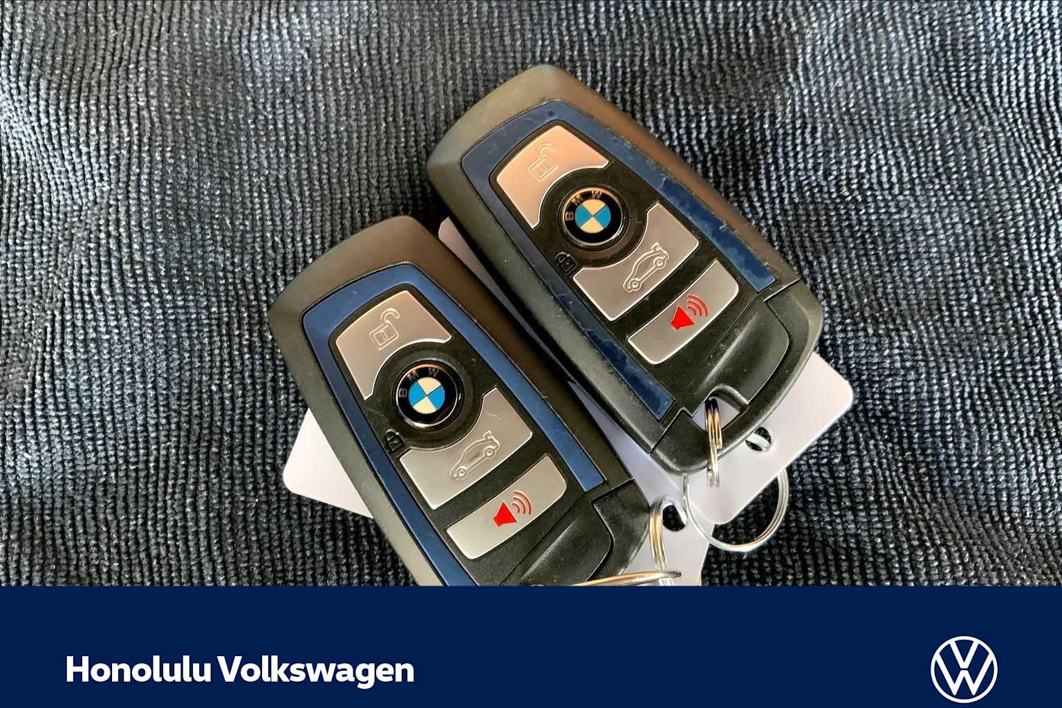 Thumbnail: 2017 BMW 3 Series - 18