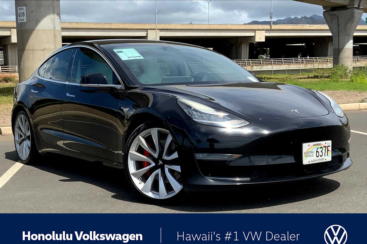 Thumbnail: 2019 Tesla Model 3 - 20