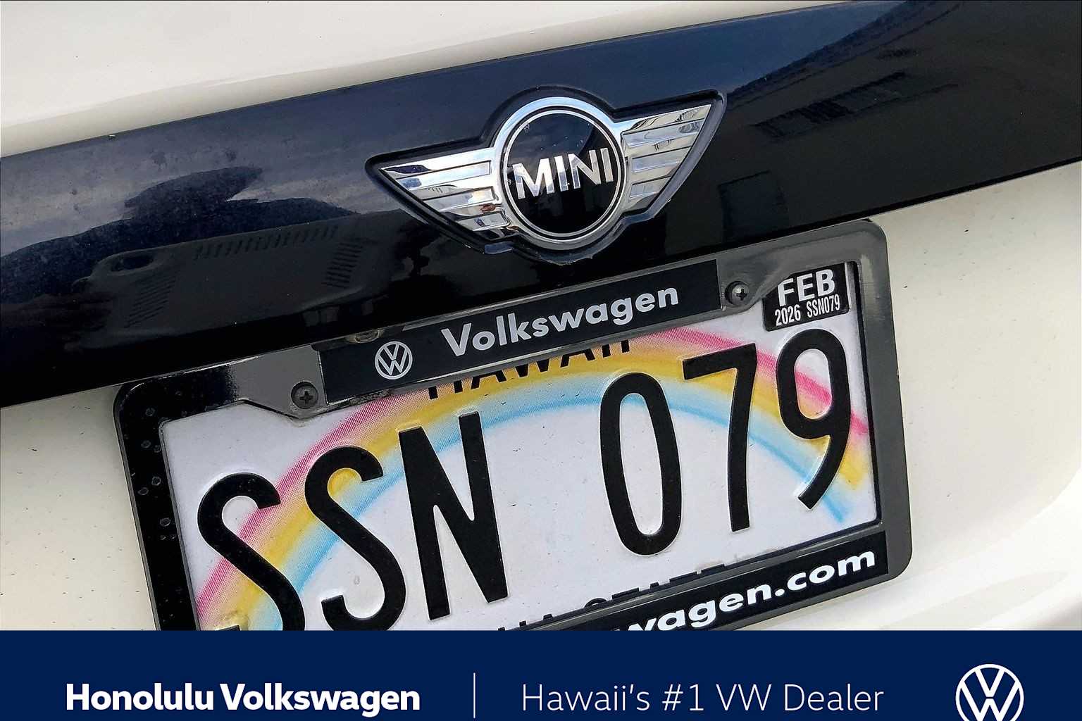 Thumbnail: 2017 MINI Cooper Hardtop - 31