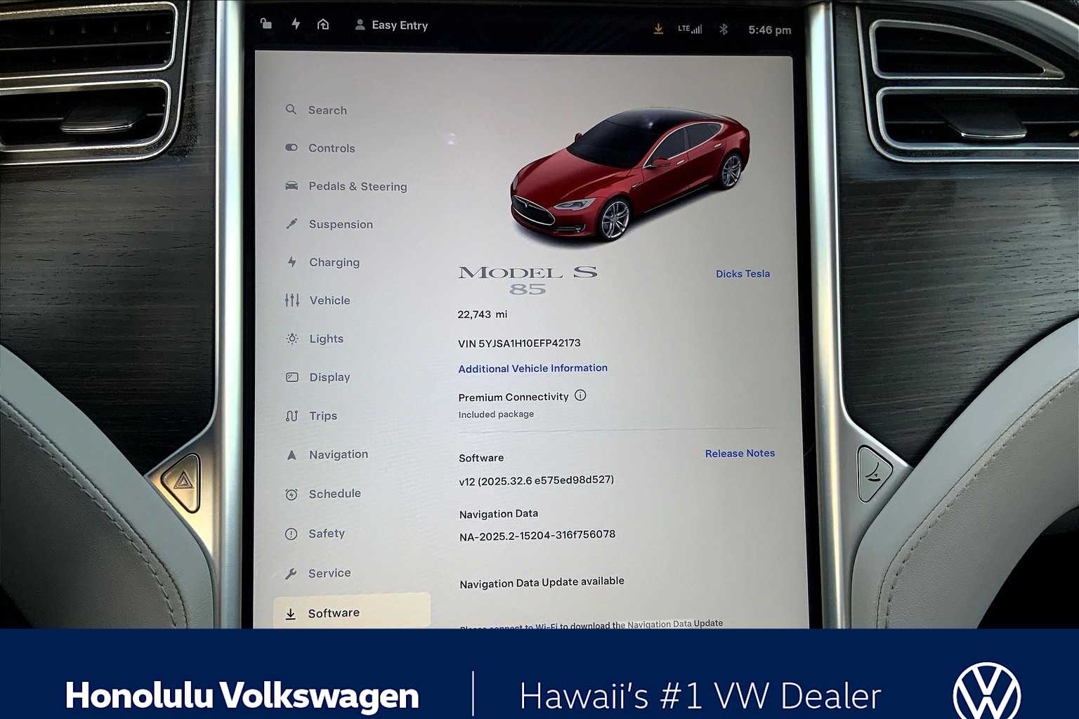 Thumbnail: 2014 Tesla Model S - 16