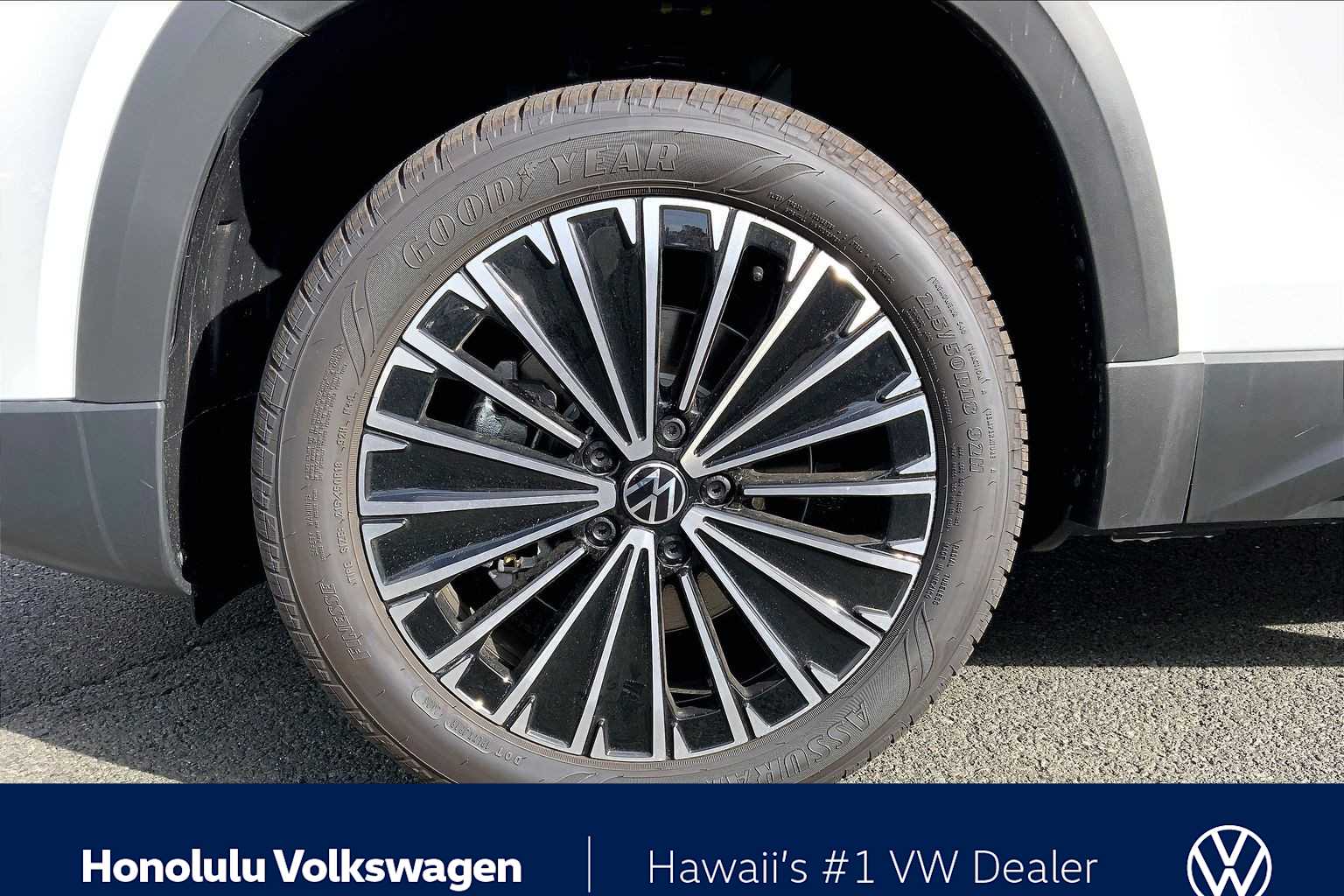 Thumbnail: 2026 Volkswagen Taos - 8