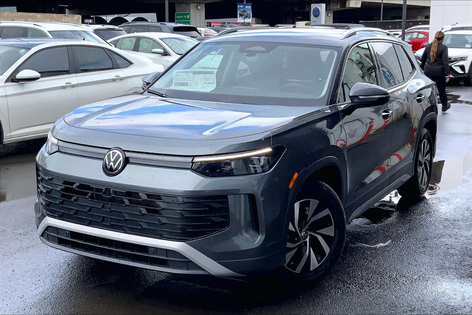 Thumbnail: 2026 Volkswagen Tiguan - 1