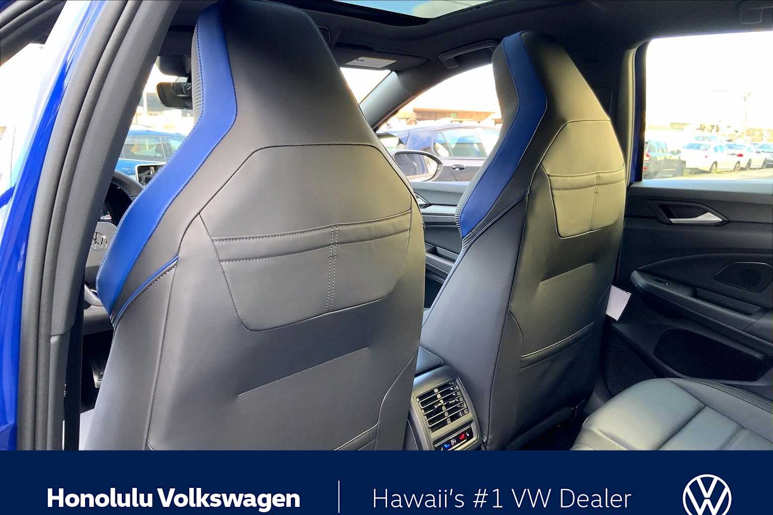 Thumbnail: 2026 Volkswagen Golf - 12