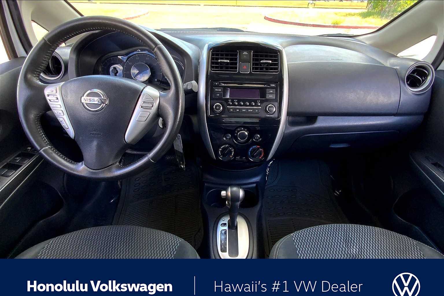 Thumbnail: 2015 Nissan Versa Note - 9