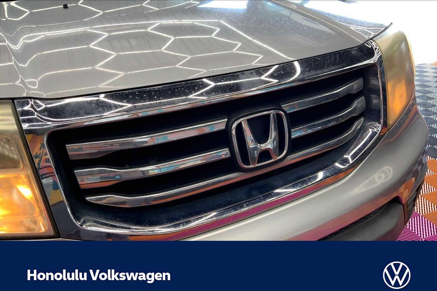 Thumbnail: 2015 Honda Pilot - 33