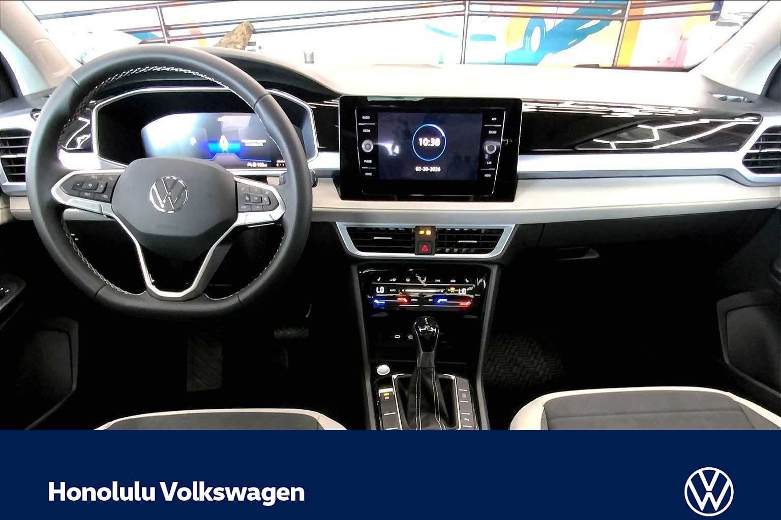 Thumbnail: 2026 Volkswagen Taos - 10