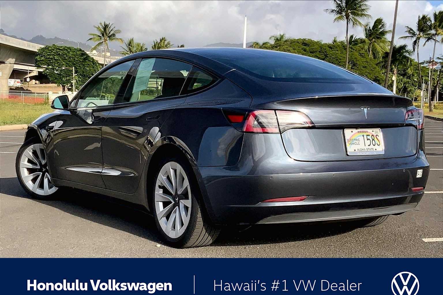 Thumbnail: 2021 Tesla Model 3 - 4