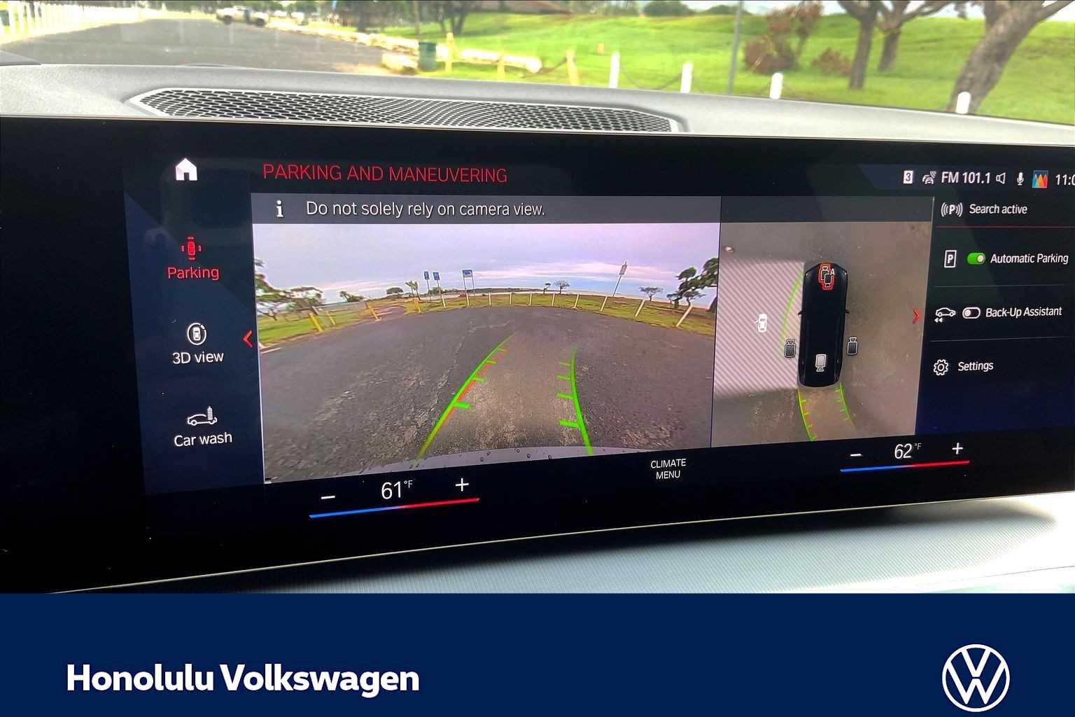 Thumbnail: 2023 BMW i4 - 25